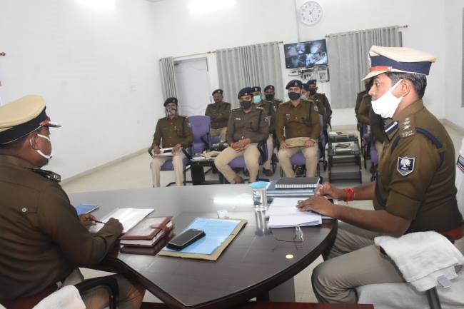 शराब धंधेबाजों व अपराधियों
पर नकेल कसेंगी चार टीमें