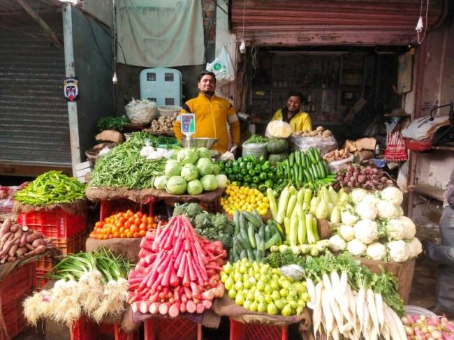 बरसात से फसलों का नुकसान, सब्जियों के बढ़े दाम