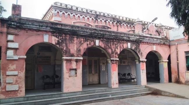 जिला अस्पताल को स्थानांतरित करने को मंथन