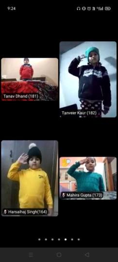 स्कूली बच्चों की आनलाइन फैंसी
ड्रेस प्रतियोगिता करवाई