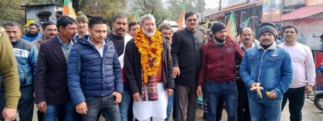 कांग्रेस ने पांच वर्ष विकास के लिए नहीं दिया फंड, अब सबक सिखाने का समय