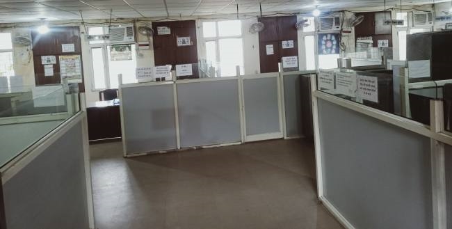 चुनावी ड्यूटी के बहाने कर्मियों की फरलो, कौंसिल दफ्तर खाली