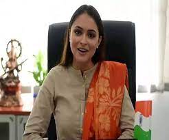 उत्तराखंड चुनाव 2022: ससुर हरक सिंह के दम पर अनुकृति ने जीती टिकट की लड़ाई, रह चुकी हैं मिस इंडिया ग्रैंड इंटरनेशनल
