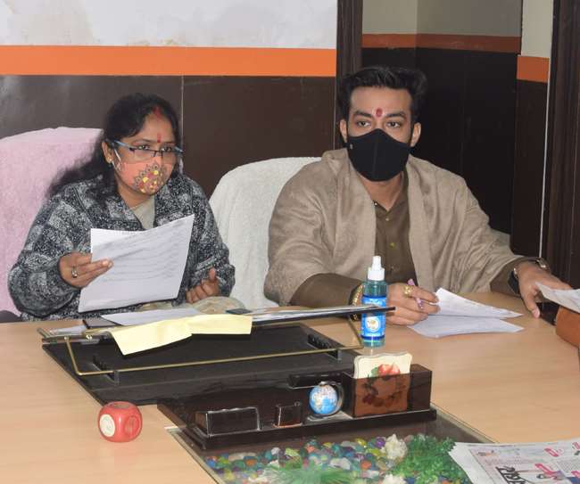 भागलपुर की मेयर सीमा साहा को आया गुस्सा, बोलीं-मुंह खोल दूंगी तो कई हो जाएंगे बेपर्द, पार्षद कक्ष का तोड़ दूंगी ताला