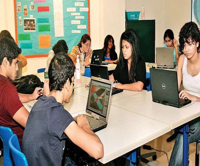 बजट 2022 में एजुकेशन पर होगा जोर, डिजिटल शिक्षा पर फोकस है जरूरी : एक्सपर्ट