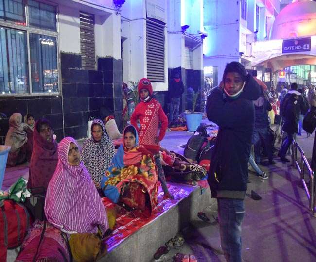 राजेंद्र नगर स्टेशन पर हंगामे के बाद ट्रेन यात्रियों की अटकी रही सांसें, प्लेटफार्म पर भी अफरातफरी