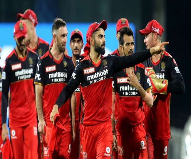 IPL 2022: विराट कोहली के बाद कौन बन सकता है आरसीबी का कप्तान, आकाश चोपड़ा ने चौंकाने वाले नाम बताए