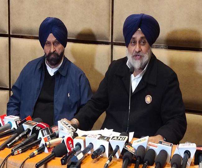 सुखबीर बादल ने डीजीपी चटोपाध्याय पर बाेला हमला, कहा- सीएम चन्नी के साथ मिलकर मजीठिया के खिलाफ रची साजिश