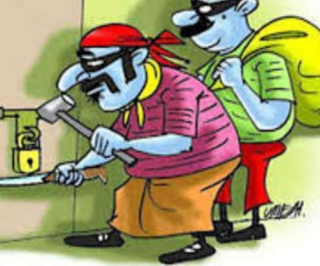 फर्रुखाबाद में चोरों ने दो जगह बोला धावा, घर व दुकान का ताला तोड़कर लाखों की नकदी व जेवर चोरी