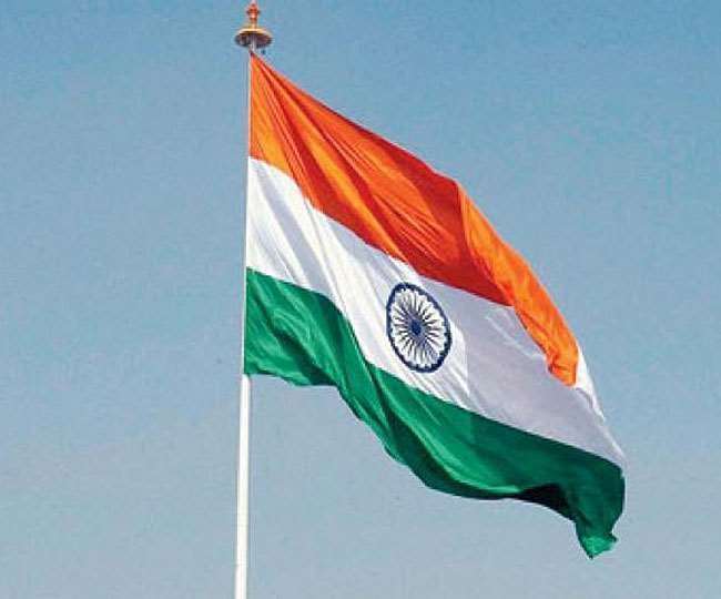 अब हर मौसम शान से लहराएगा तिरंगा, आइआइटी दिल्ली ने कपड़े की गुणवत्ता सुधारने में पाई सफलता