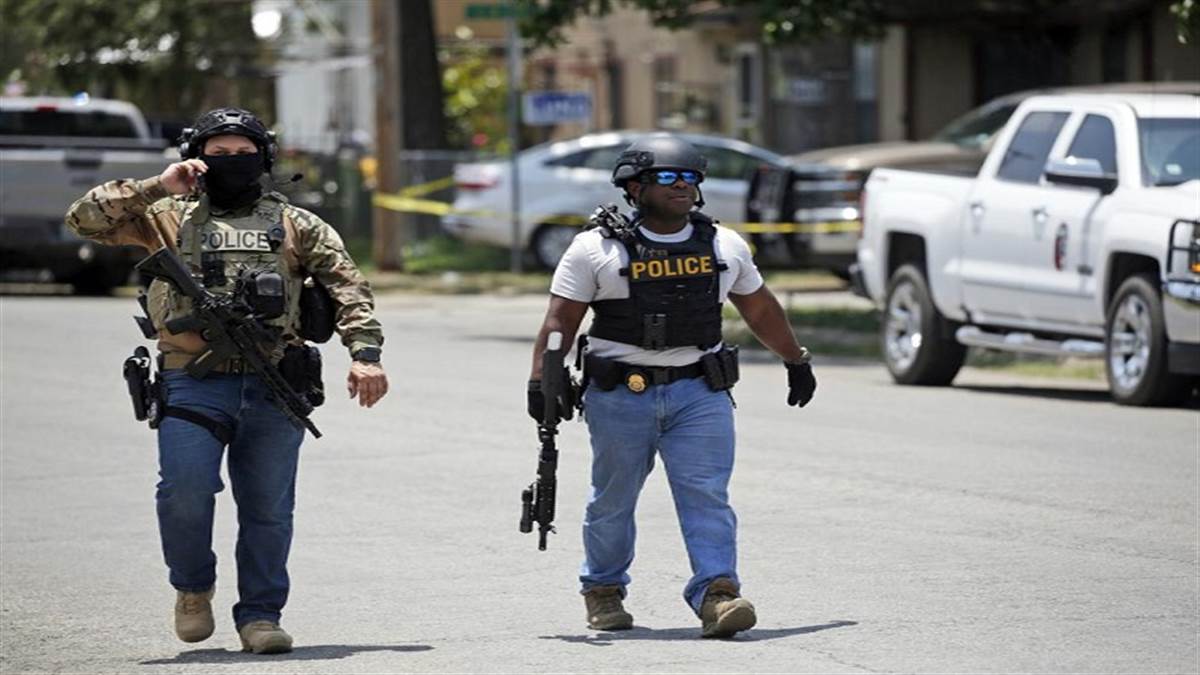 Texas School Shooting: अमेरिका के टेक्सस में स्कूल में गोलीबारी, 19 बच्चों समेत 21 लोगों की मौत, राष्ट्रपति जो बाइडन ने दी कड़ी चेतावनी