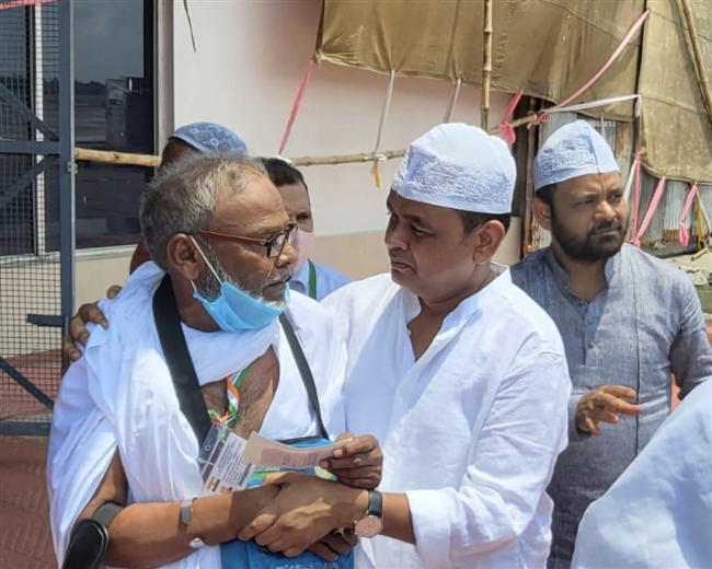 हज यात्रियों की खैर पूछने वाला भी नहीं झारखंड सरकार में : डा इरफान