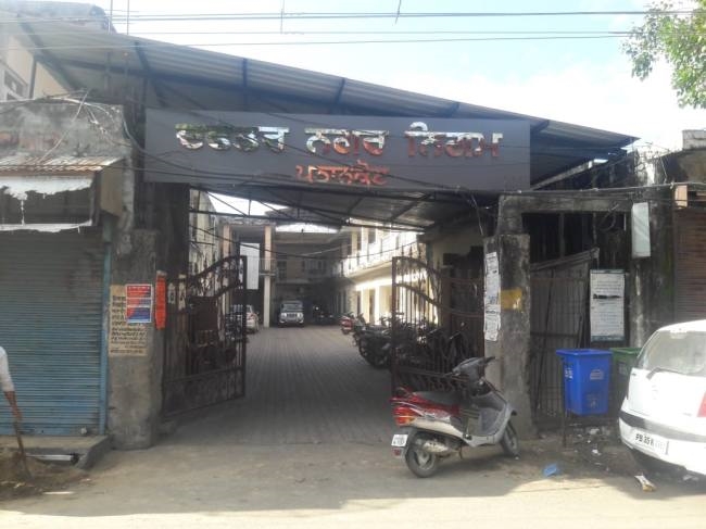 प्रापर्टी टैक्स चोरी करने वालों पर शिकंजा, माल को भेजा नोटिस
