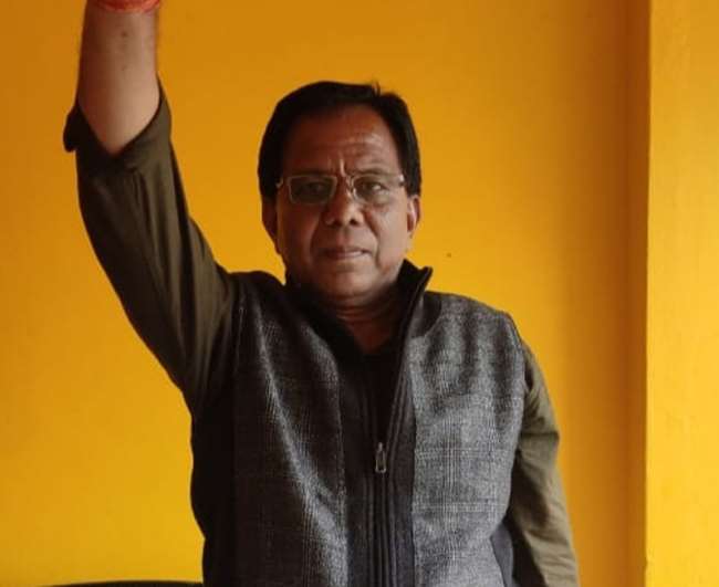 मुंगेर पंचायत चुनाव 2021: मुखिया बनने के लिए छोड़ी इंजीनियरिंग की नौकरी, कूद पड़े चुनावी दंगल में, बोले-गांव का करेंगे विकास