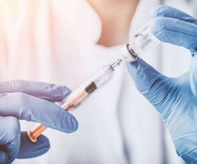 भारत बायोटेक के अध्यक्ष ने उपराष्ट्रपति एम वेंकैया नायडू से की मुलाकात, स्वदेशी वैक्सीन उपलब्ध कराने पर हुई चर्चा