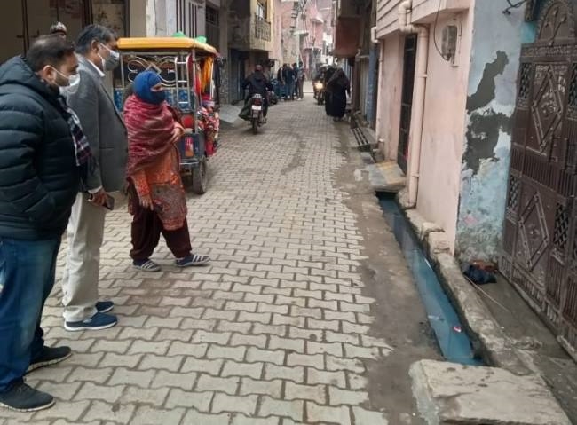 संक्रमित होने से ज्यादा ठीक हो रहे लोग