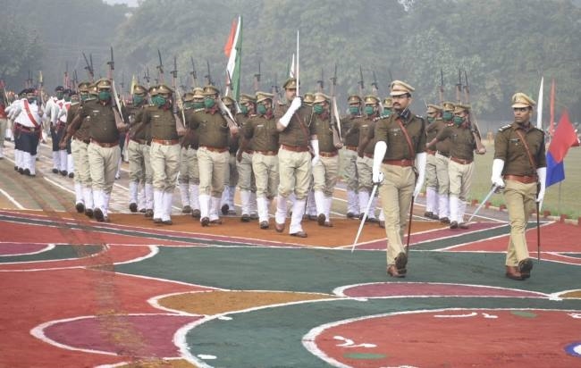 पुलिस लाइन में धूमधाम से मनाया गया गणतंत्र दिवस