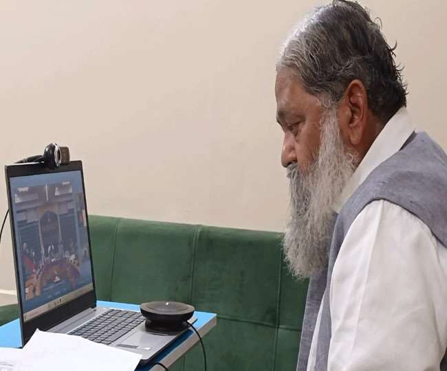 केंद्रीय स्वास्थ्य मंत्री ने की अनिल विज की तारीफ, कहा-हरियाणा ने कोरोना वैक्सीनेशन में किया बेहतर काम