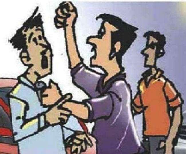 मुरादाबाद में निर्यातक पिता-पुत्र पर जानलेवा हमला, पुलिस ने दर्ज किया दस लोगों के खिलाफ मुकदमा