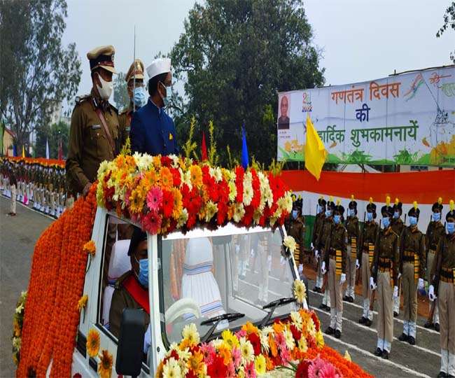 आदिवासियों को विश्वस्तरीय शिक्षा का अवसर, गणतंत्र दिवस पर हेमंत ने झारखंड सरकार की गिनाई उपलब्धियां