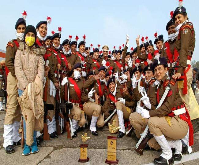 चंडीगढ़ के यह खास लोग जिन्हें उत्कृष्ट कार्यों के लिए नवाजा, अधिकारी से लेकर पीयून को मिला कमांडेशन सर्टिफिकेट, देखें लिस्ट