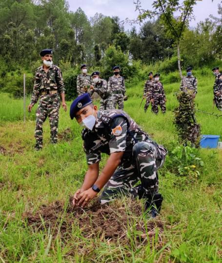 कारगिल विजय दिवस पर वीर शहीदों को दी गई श्रद्धांजलि