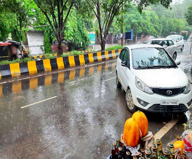 Punjab Weather Alert : जालंधर में लगी सावन की झड़ी, झमाझम बारिश से गर्मी और उमस फुर्र