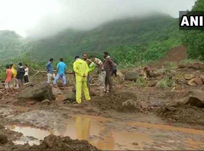Maharashtra FLOOD News: महाराष्ट्र में मानसूनी बारिश ने मचाया कहर, बाढ़ और भूस्खलन से भयंकर तबाही; 164 की मौत 100 लापता