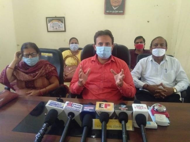 अनलॉक में सरकार के निर्देशों का नहीं हो रहा पालन