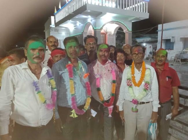 जिला बार एसोसिएशन के अध्यक्ष पद पर अवध किशोर सिंह का कब्जा