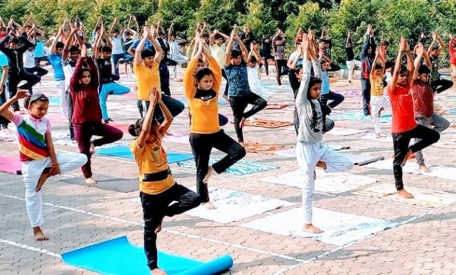 डिगवाडीह में सीनियर थ्रो बाल प्रतियोगिता आज से, कई राज्यों के खिलाड़ी पहुंचे
