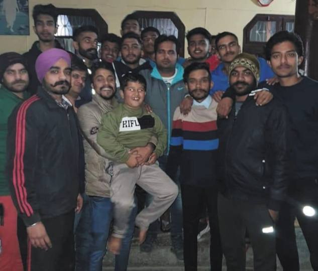 सुजानपुर से नरेश पुरी के समर्थन में कार्यकर्ताओं ने की मीटिग