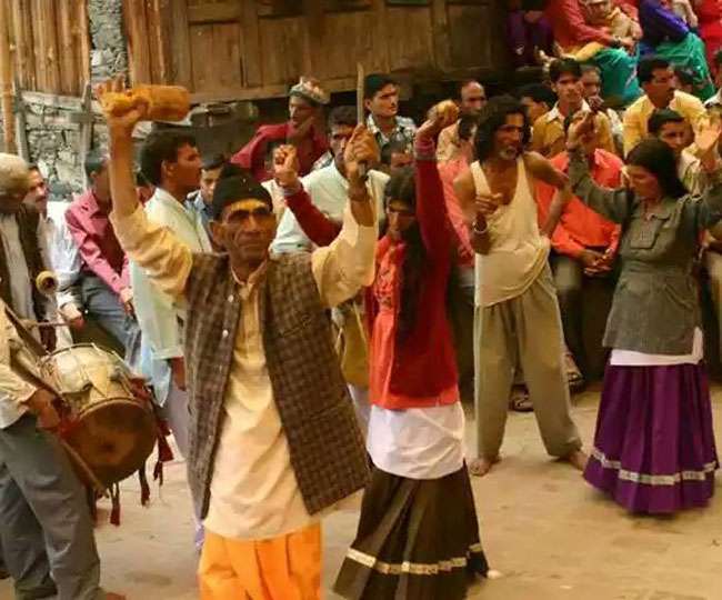 सिरमौर में 4 दिसंबर से शुरू हो रहा बूढ़ी दीवाली का पर्व, सप्ताहभर चलेगा सांस्कृतिक संध्याओं का दौर