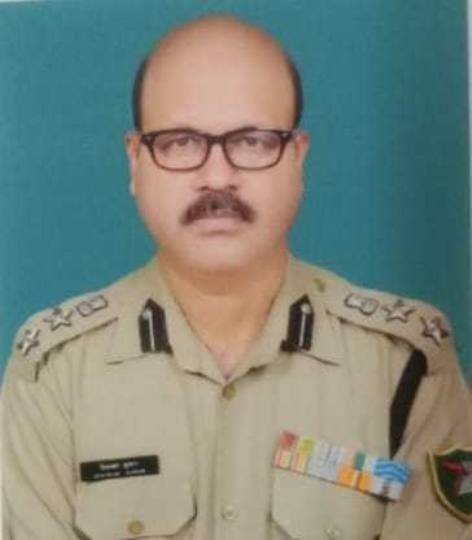 बहादुरी संग हरियाली दिखा कमांडेंट ने जीता देश का दिल