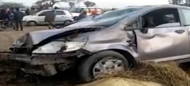 कार की टक्कर से रिक्शा सवार युवक की मौत