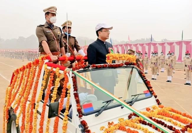 आन-बान शान से लहराया तिरंगा, देश भक्ति के कार्यक्रमों की रही धूम
