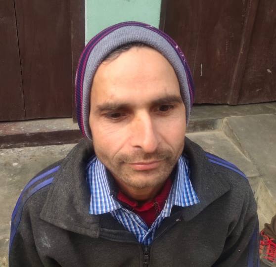 आश्वासन के ढांचे पर खड़ा नाले पर बना जर्जर पुल