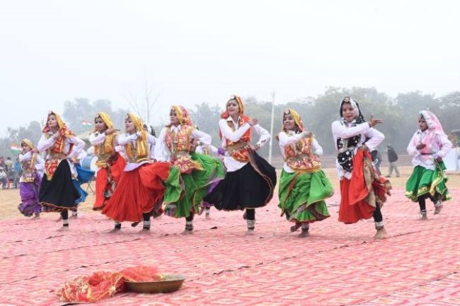 महम में धूमधाम से मनाया गया गणतंत्र दिवस समारोह