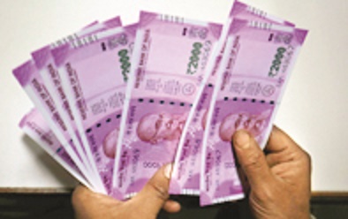दहेज के लिए नवविवाहिता को पीटकर घर से निकाला