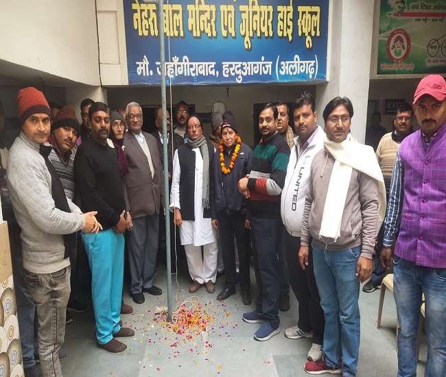 हरदुआगंज की गलियों में गूंजा वंदे मातरम व भारत माता की जय