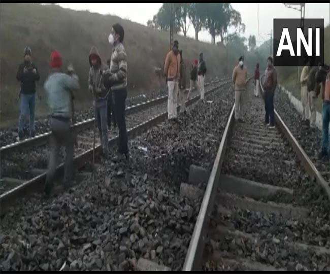 पटरी पर नक्सली विस्फोट के बाद कई ट्रेनें नहीं आईं धनबाद, 3 सवारी गाड़ी रद; यहां देखें- सूची