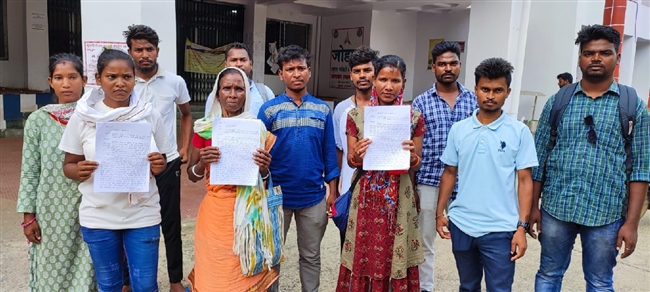 रैगिंग मामले में अभिभावकों ने लगाई आलाधिकारियों से गुहार