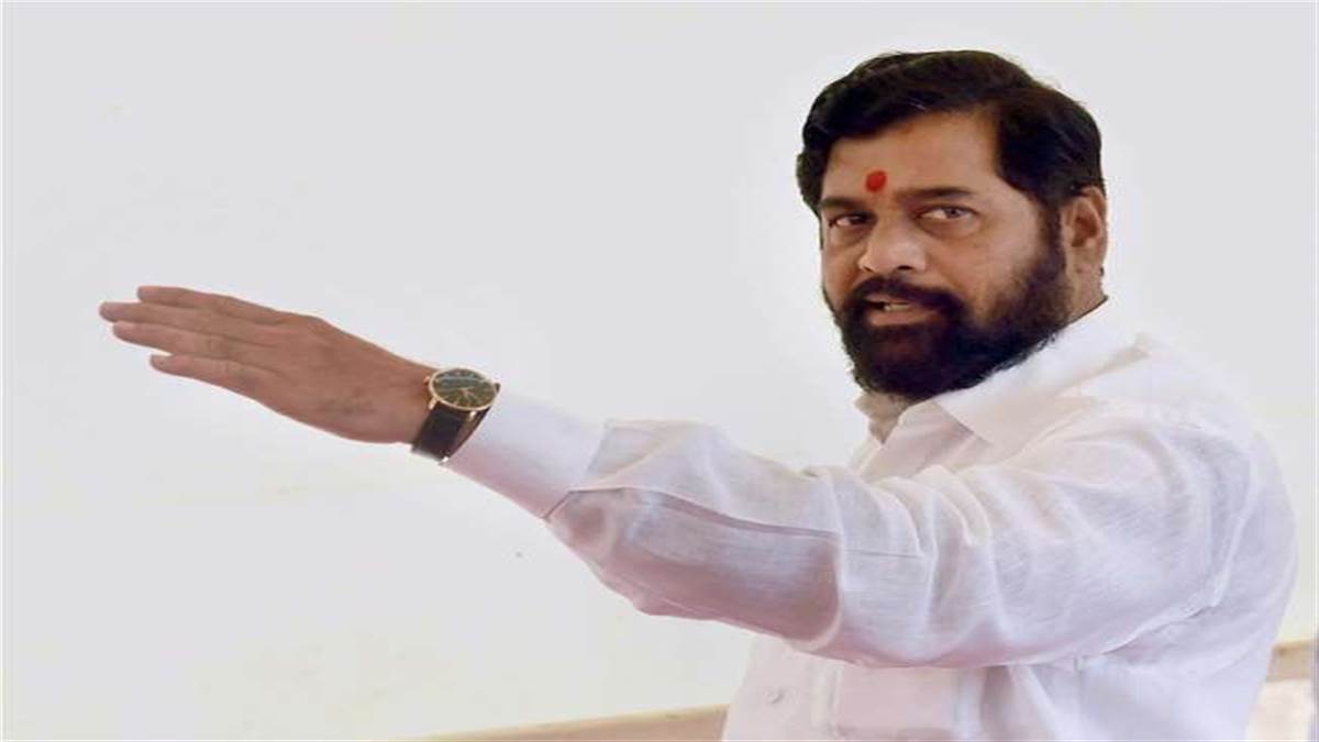 MVA Crisis: सुप्रीम कोर्ट से मिली राहत के बाद एकनाथ शिंदे बोले, यह बाला साहेब ठाकरे के हिंदुत्व की जीत, बेटे श्रीकांत ने भी दी प्रतिक्रिया