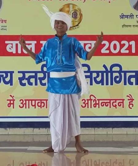 एकल नृत्य में अरमान ने पाया पहला स्थान