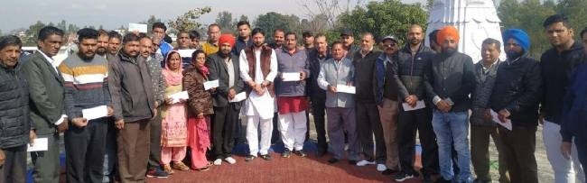 विकास कार्यो के लिए सुजानपुर के सरपंचों को मिली राशि