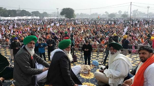 बिना मंजूरी किसानों ने जंडियाला गुरु में की रैली, कोविड नियमों का भी पालन नहीं