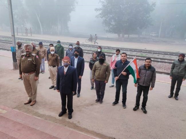 संविधान निर्माता डा. आंबेडकर ने पूरे देश को एक माला में पिरोया: सोनी