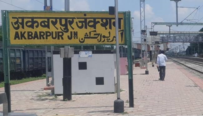 सालों से संघर्ष करने वाले किनारे, जो कल तक दुश्मन थे वो बने दुलारे