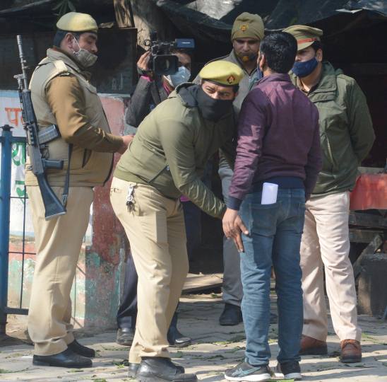 विधानसभा चुनाव : आखिरी दिन 46 प्रत्याशियों ने किए नामांकन