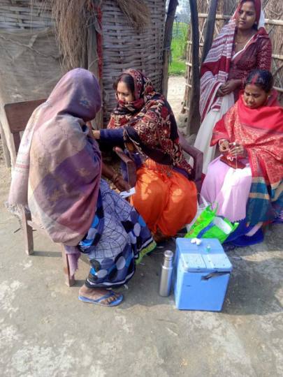 टीकाकरण से किशोर किए जा रहे चिह्नित